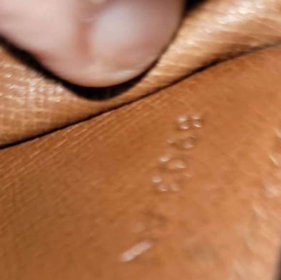 Louis Vuitton Long Wallet - Picture 6 of 9